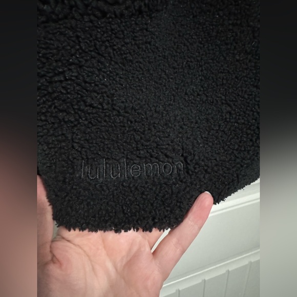 Lululemon Scuba Oversized Fleece Funnel-Neck Half-Zip in Black - Picture 9 of 10